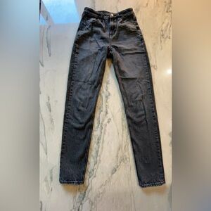 Black American Eagle jeans